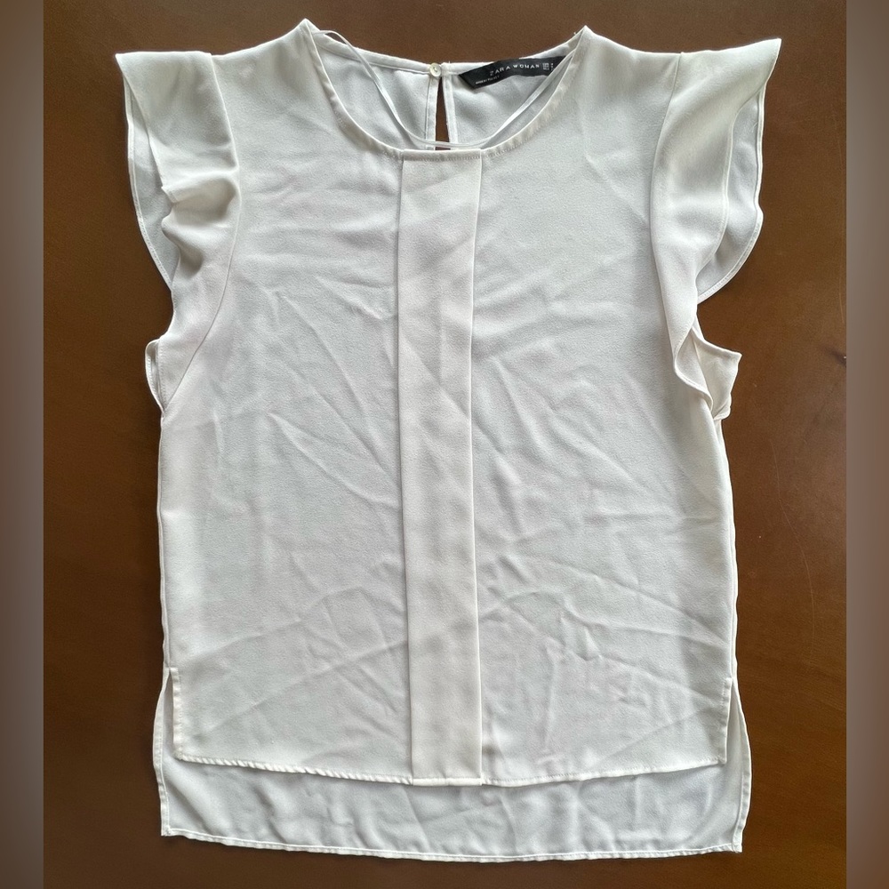 ☎️ Zara Woman Pleated Blouse Ruffle Sleeveless Tank Eyelet Back Slit